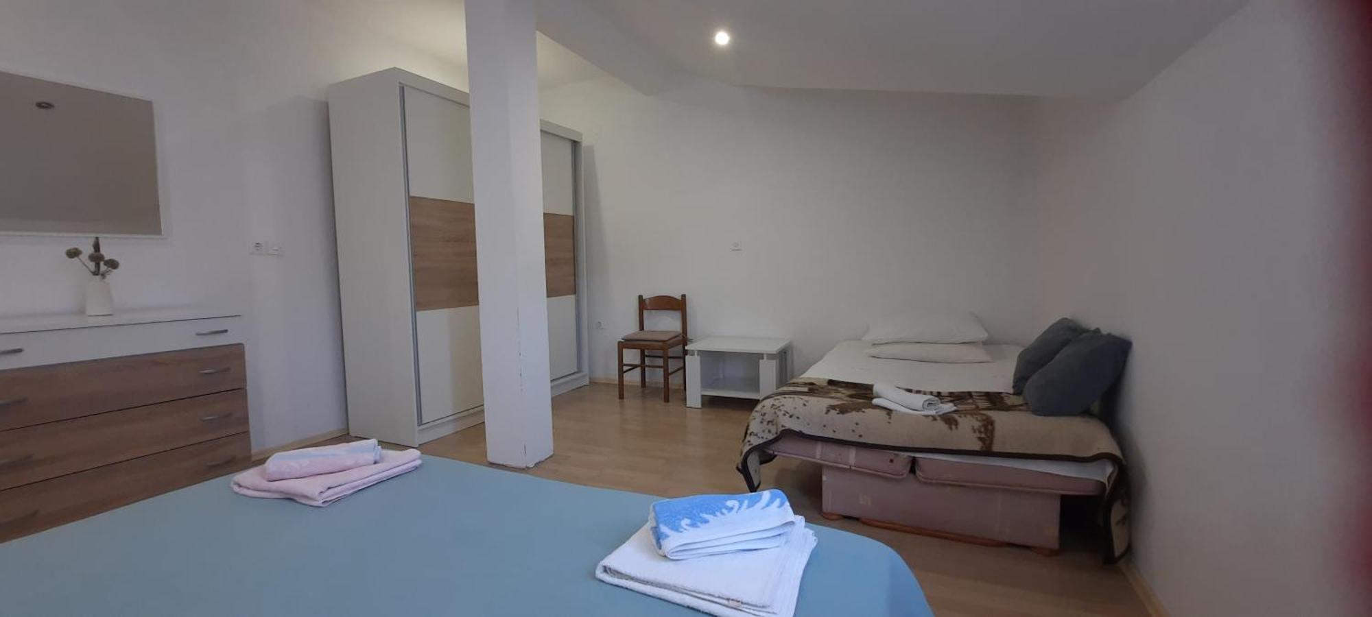 Apartments Ana Bilota Seget Vranjica Exterior photo